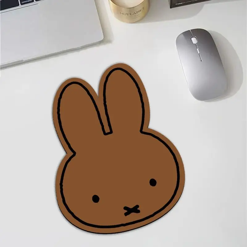 Kawaii Miffy Rabbit Shaped Mou - Home Office Hidden Desk 评论和价格